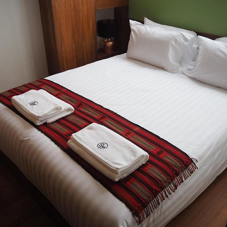 Boonnark Bed Night Bazaar No Car Parking Apartment เชียงใหม่ ภายนอก รูปภาพ