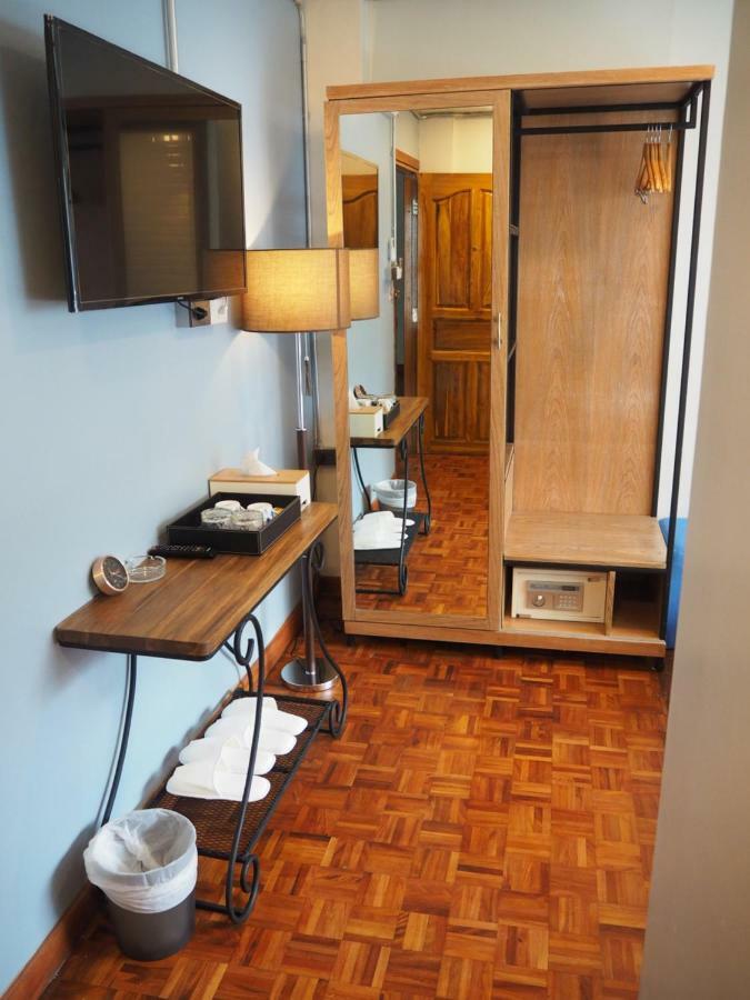 Boonnark Bed Night Bazaar No Car Parking Apartment เชียงใหม่ ภายนอก รูปภาพ